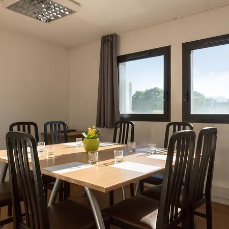 Hotel Originals City, Clermont-ferrand Sud 2*